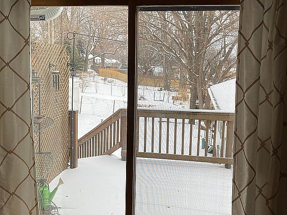 5th image of 5415 William St