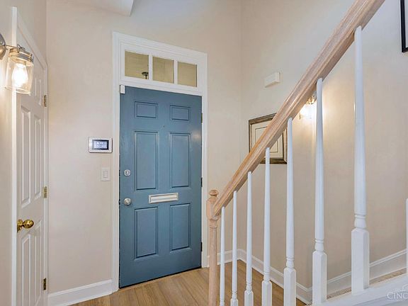 5th image of 3421 Golden Ave #8
