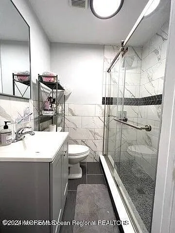 742 Myrtle Ave — Photo 5