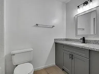 Unit Photo