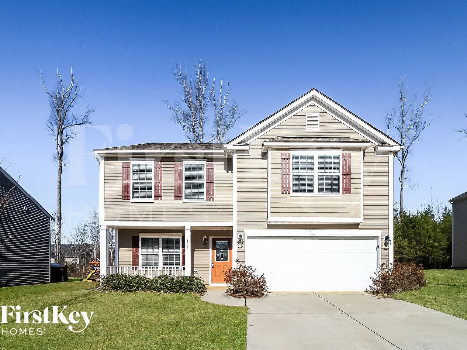 3 bed, 2.5 bath, 2231 sqft, $2,240 — Photo 1