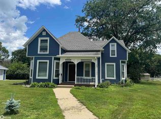 209 3rd St N, Humboldt, IA 50548