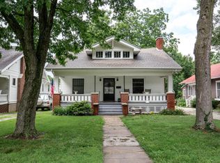 647 S Pickwick Ave, Springfield, MO 65802