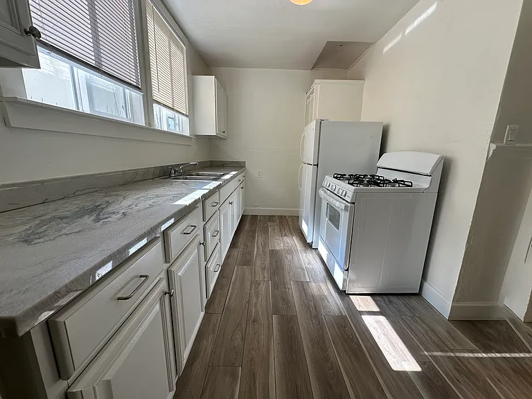802 Richardson St #802 — Photo 5