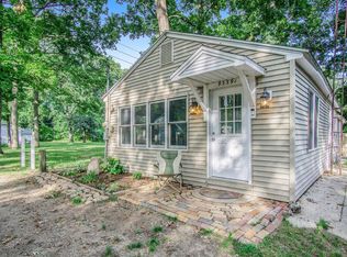 93391 Wolf Dr, Dowagiac, MI 49047