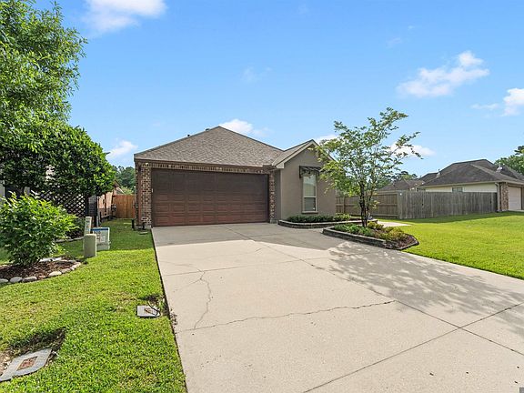2nd image of 25368 Lake George Dr