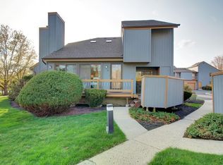 90 Sycamore Ct, Basking Ridge, NJ 07920