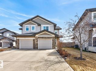 7135 Cardinal Way SW, Edmonton, AB T6W1Z3