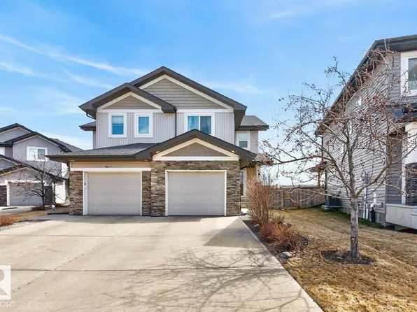7135 Cardinal Way SW, Edmonton, AB T6W 1Z3