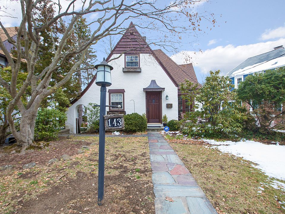 1st image of 143 Knollwood Ave