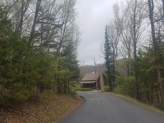 5th image of 11776 Dogwood Dr