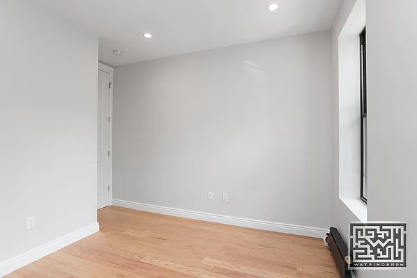 Rented by OGI Management | media 36