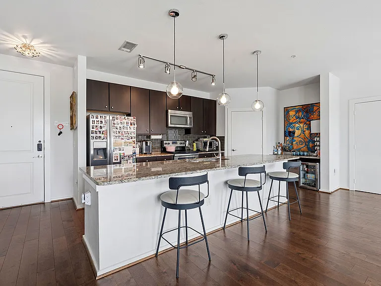 1900 Barton Springs Rd #5021 — Photo 1