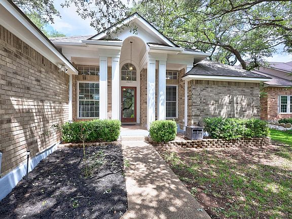 2nd image of 3607 Latimer Dr