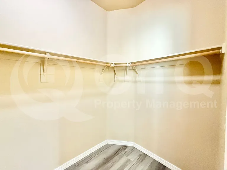 1144 S Osborn Ln — Photo 12