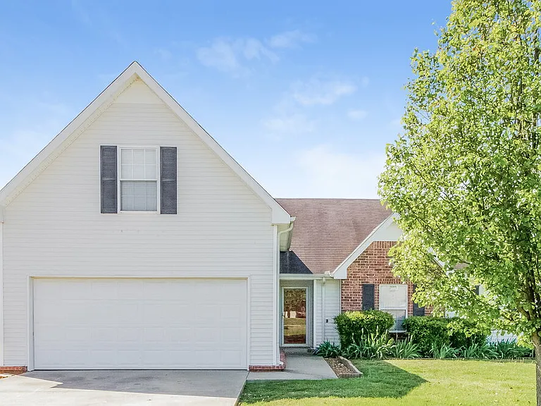 1245 Saint Andrews Dr — Photo 1