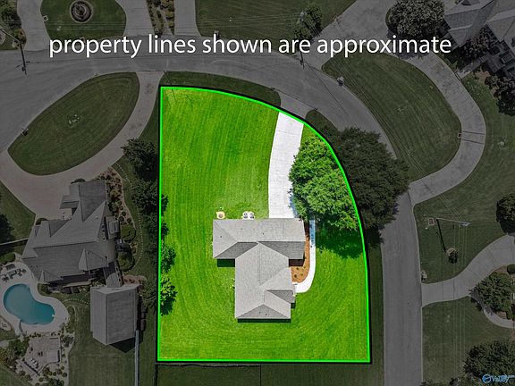3rd image of 205 Bentbrook Dr