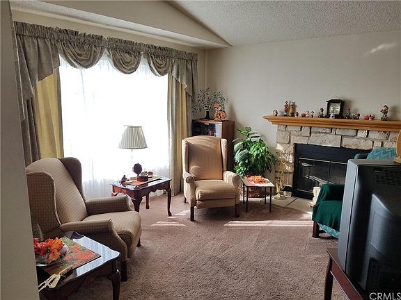 3rd image of 35516 Penrose Ln