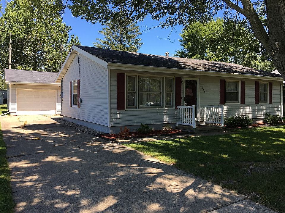 1st image of 910 Westmont Ave
