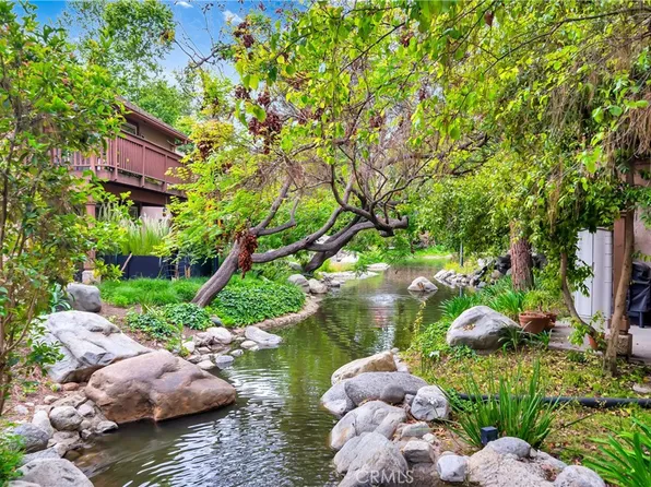 7050 Shoup Ave Unit 228, Canoga Park, CA 91303