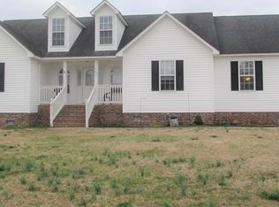 107 Tideland Dr, Elizabeth City, NC 27909