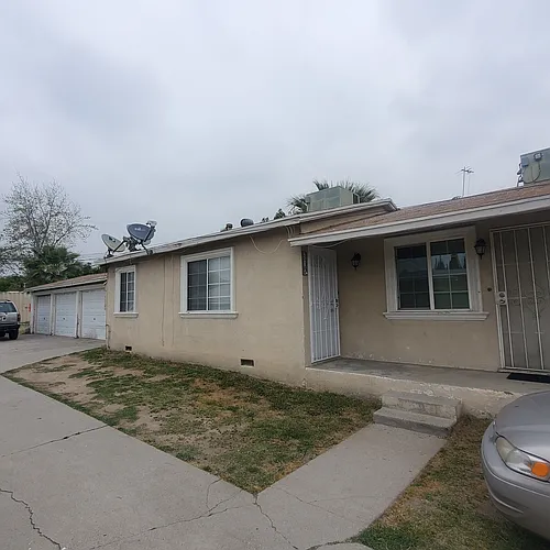25184 Pacific St #1 Photo 1