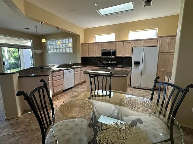 78111 Bovee Cir — Photo 14