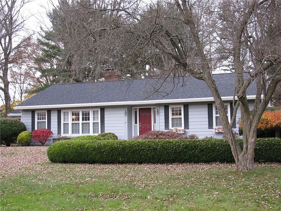 1st image of 1554 Sunset Ln