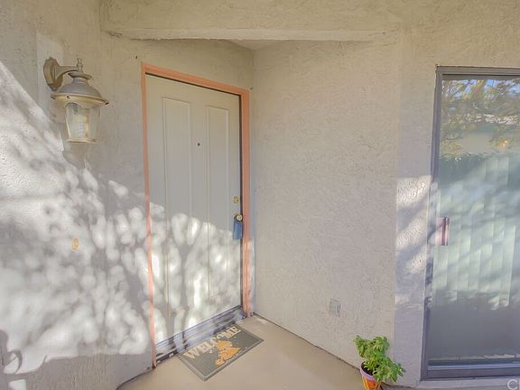 4th image of 404 Park Shadow Ct