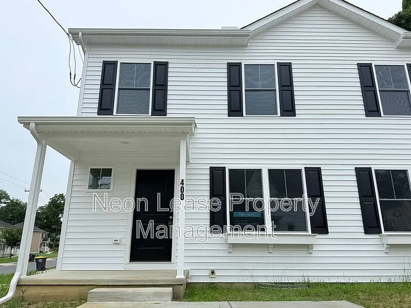 3 bed, 2.0 bath, $2,000 — Photo 2