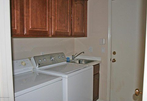 5th image of 28565 N 94th Pl