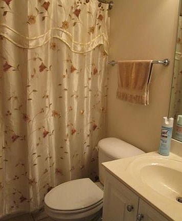4th image of 635 Diamondhead Dr NE