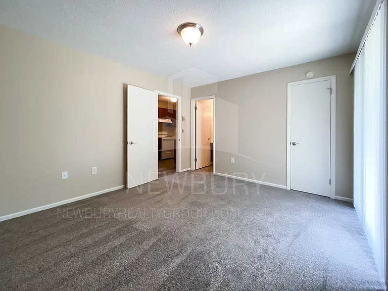 120 Clearview Mdws — Photo 13