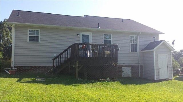 2nd image of 2003 Gresham Dr