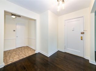 1833 Palmer Ave APT 2E, Larchmont, NY 10538