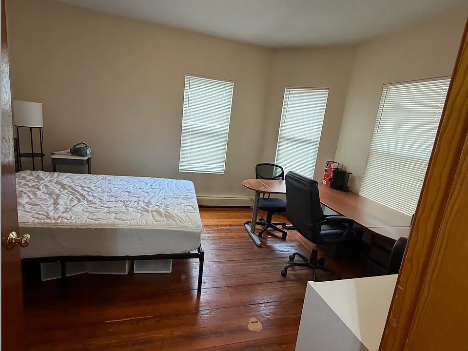 83 Ossipee Rd #3