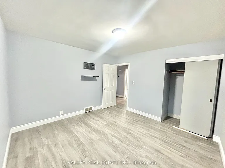 3843 Hillcrest Blvd #MAIN — Photo 8