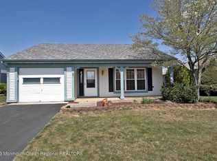 87 Mansfield Ave, Manchester, NJ