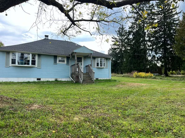 7637 Keene Rd, Derby, NY 14047