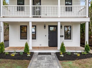 540 Middle Hwy, Barrington, RI 02806