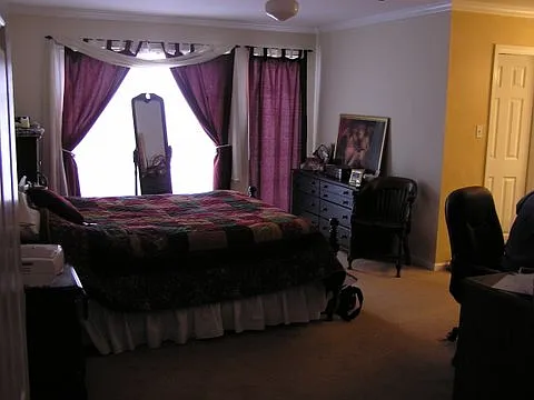 3 bed, 2200 sqft, $3,800 — Photo 3
