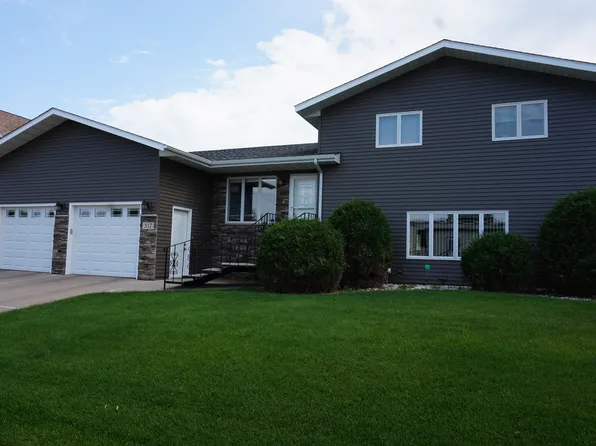 517 NE 5th St, Linton, ND 58552