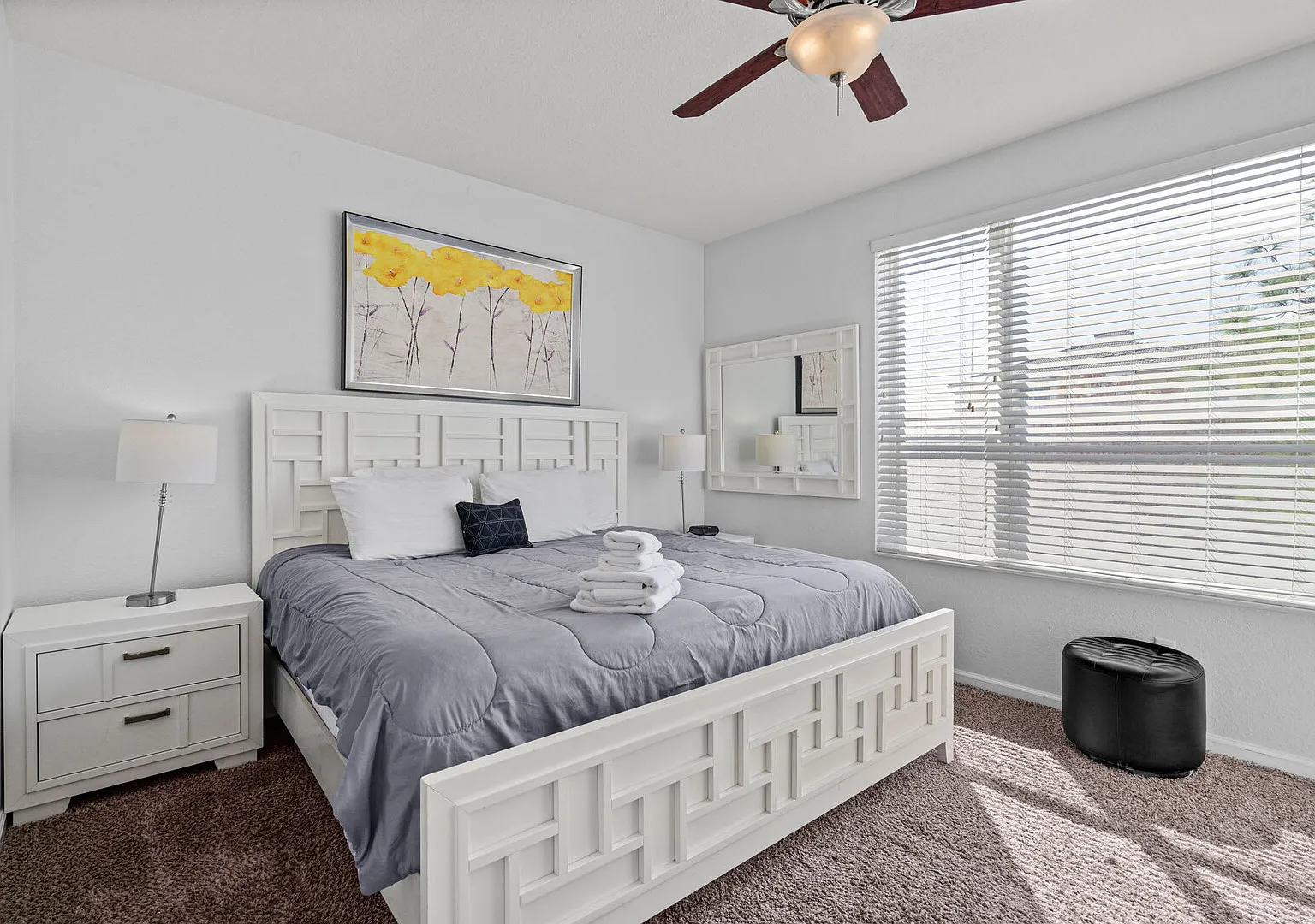 Comfortable 3BR Near Convention Center & Epic Park — Photo 2