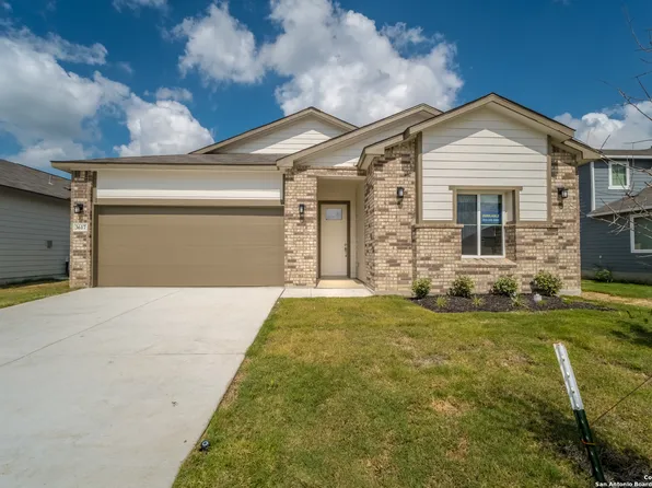 3617 Donald Drive, Seguin, TX 78155