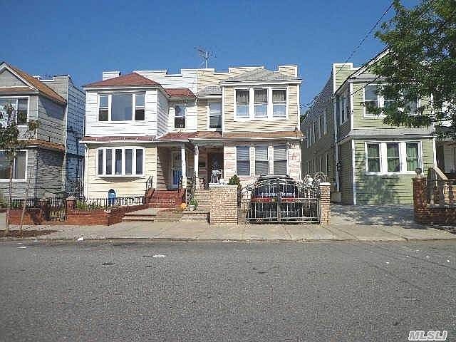 1st image of 9409 121st St