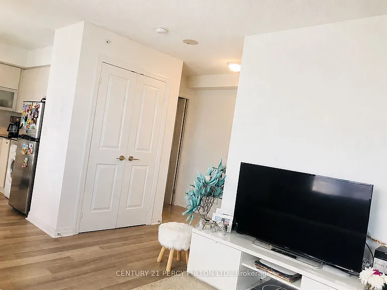 275 Yorkland Rd #2703 — Photo 6