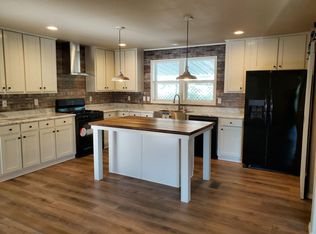 203 Village Cir, Sacramento, CA 95838