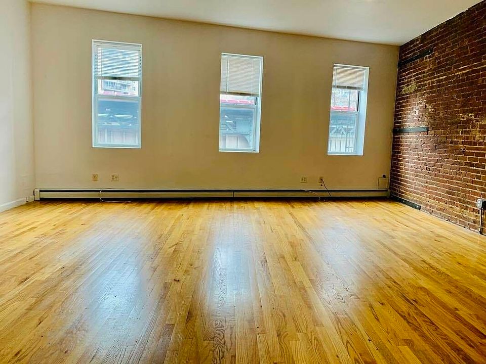 1st image of 578 Broadway #4