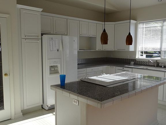 3rd image of 17904 SE 13th Cir