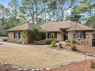 1 Saint Andrews Pl, Pinehurst, NC 28374